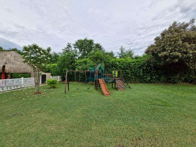 Casa de 4 alcobas en venta en Ricaurte, 183 m² · foto 21 de 24