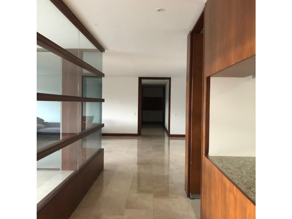Apartamento en arriendo en Las Palmas, Medellín · foto 7 de 17
