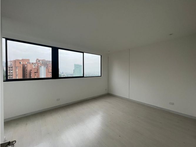 Apartamento de 3 alcobas en venta en El Diamante No. 2, Medellín, 86 m² · foto 8 de 14