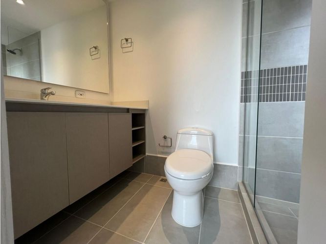 Apartamento de 3 alcobas en venta en El Diamante No. 2, Medellín, 86 m² · foto 10 de 14