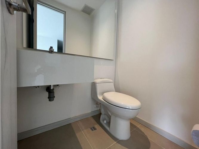 Apartamento de 3 alcobas en venta en El Diamante No. 2, Medellín, 86 m² · foto 13 de 14