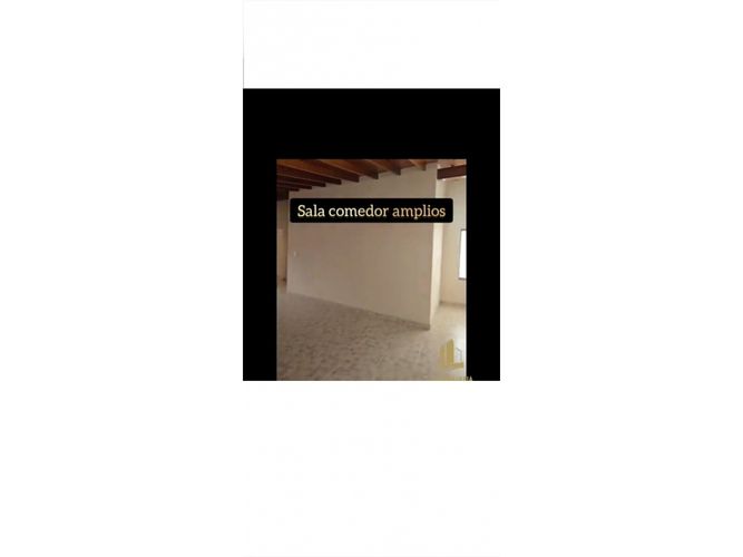 Casa de 8 alcobas en venta en La Candelaria, Medellín, 280 m² · foto 8 de 24