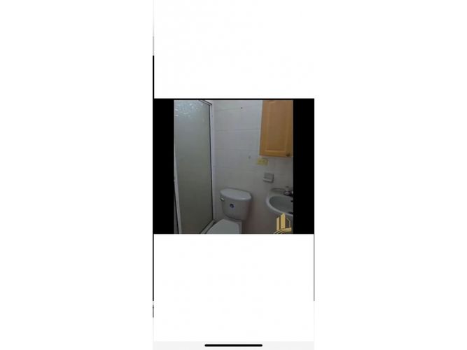 Casa de 8 alcobas en venta en La Candelaria, Medellín, 280 m² · foto 10 de 24