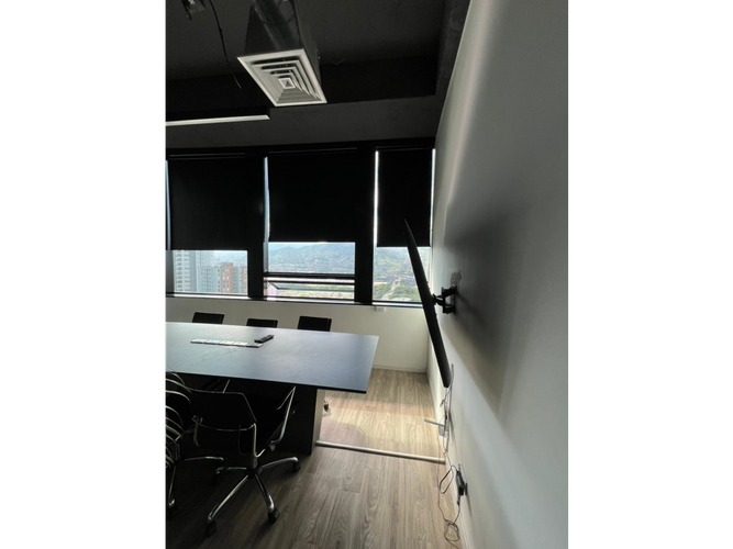 Oficina en arriendo en Los Balsos, Medellín, 44 m² · foto 6 de 9
