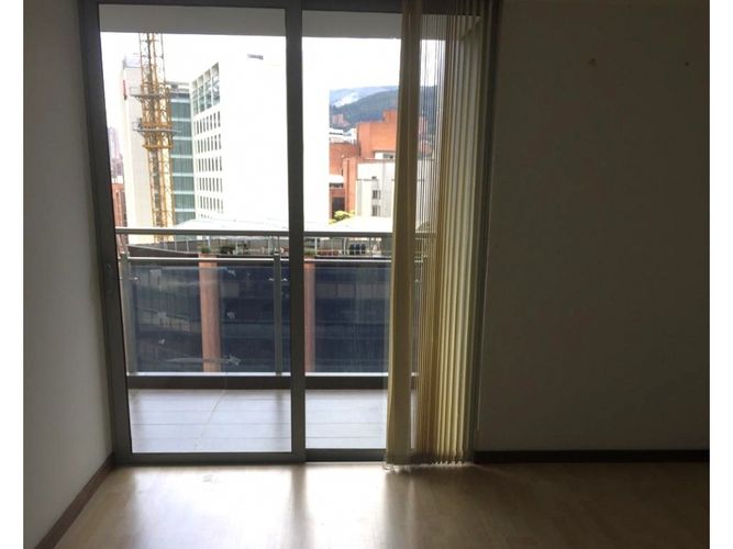 Apartamento de 2 alcobas en arriendo en Oviedo, Medellín, 100 m² · foto 6 de 17