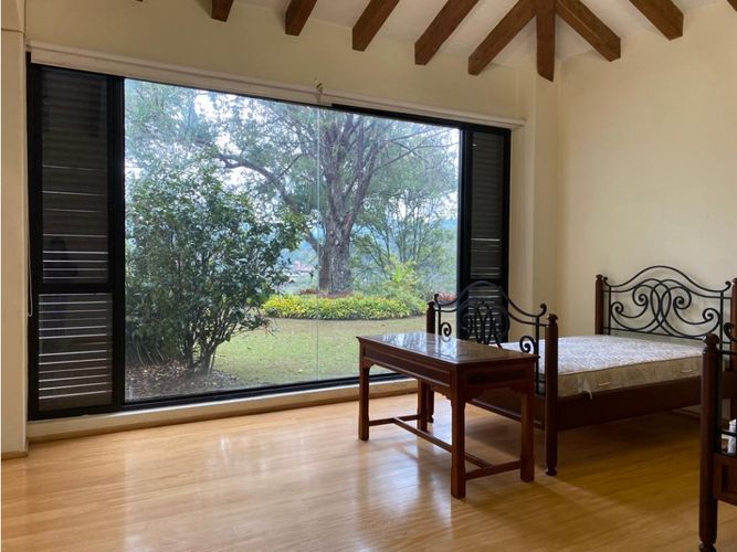 Casa de 3 alcobas en venta en El Retiro, 787 m² · foto 2 de 20