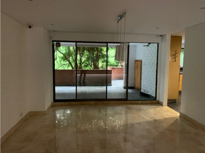 Apartamento de 3 alcobas en venta en Los Balsos, Medellín, 265 m² · foto 14 de 20