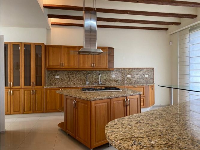 Casa de 3 alcobas en venta en El Retiro, 787 m² · foto 7 de 20