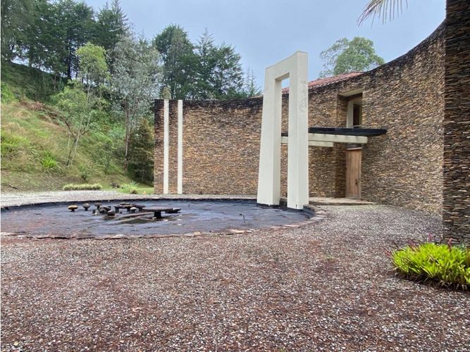 Casa de 3 alcobas en venta en El Retiro, 787 m² · foto 20 de 20