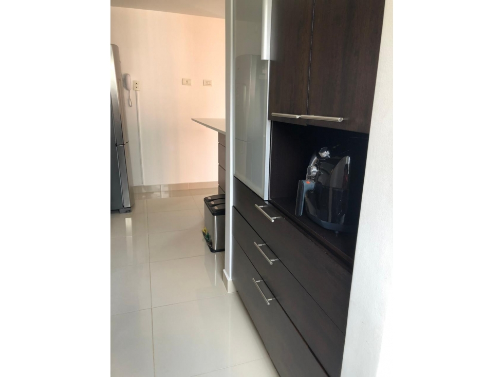 Apartamento en arriendo en Lalinde, Medellín · foto 7 de 17