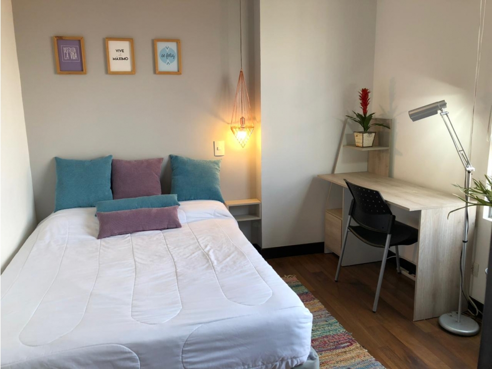 Apartamento en arriendo en Lalinde, Medellín · foto 9 de 17
