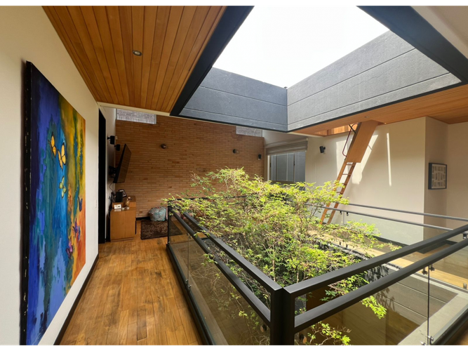 Casa de 4 alcobas en venta en Loma El Atravesado, Envigado, 345 m² · foto 9 de 24