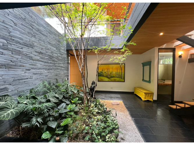 Casa de 4 alcobas en venta en Loma El Atravesado, Envigado, 345 m² · foto 11 de 24