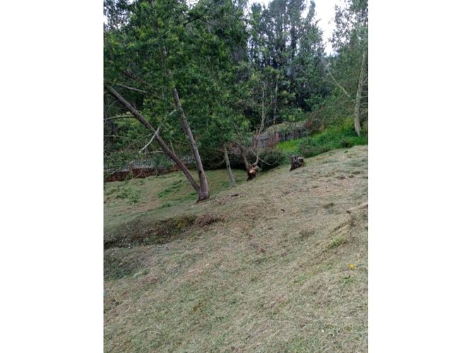 Lote en venta en Loma Del Escobero, Envigado, 1700 m² · foto 4 de 10