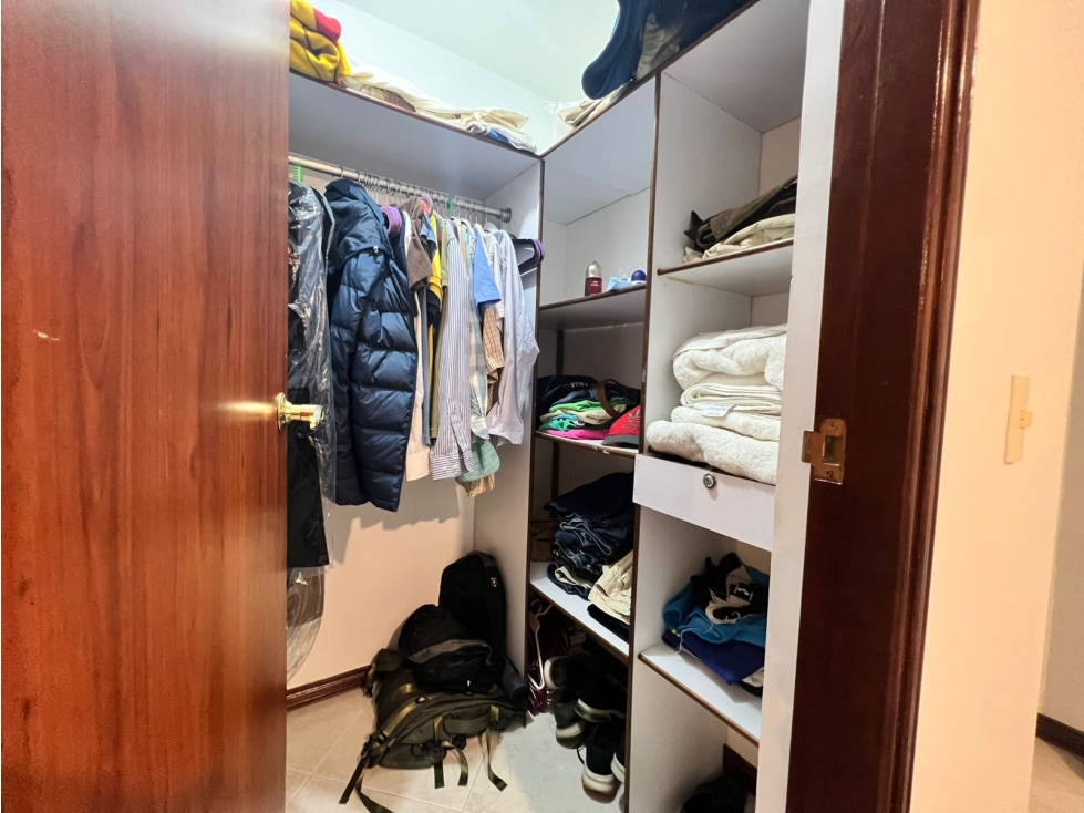Apartamento en arriendo en San Lucas, Medellín · foto 18 de 21