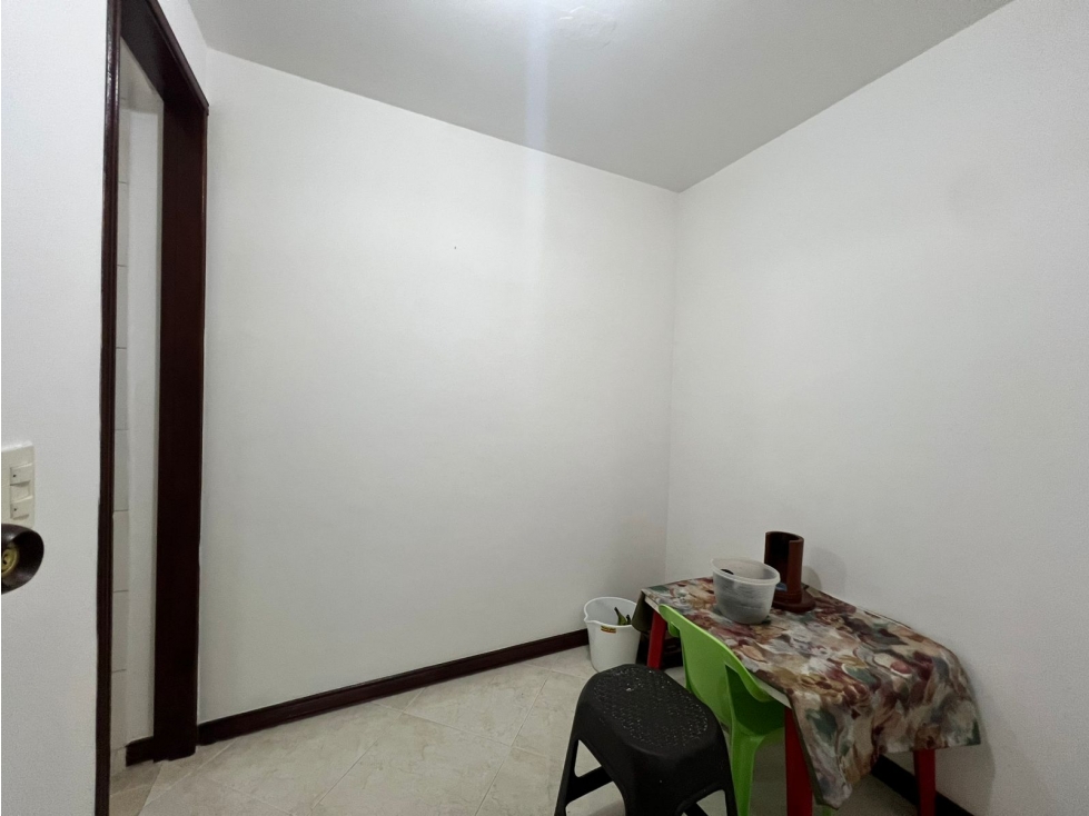 Apartamento en arriendo en San Lucas, Medellín · foto 20 de 21