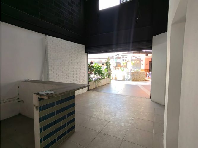 Local en venta en Las Palmas, Medellín, 56 m² · foto 9 de 15