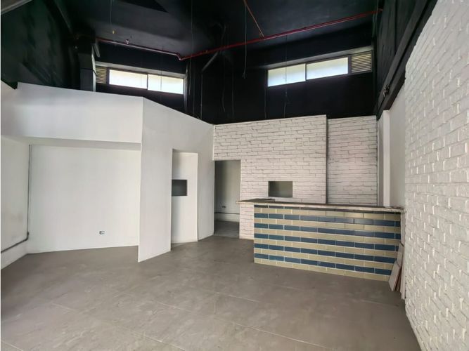 Local en venta en Las Palmas, Medellín, 56 m² · foto 10 de 15