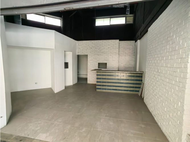 Local en venta en Las Palmas, Medellín, 56 m² · foto 12 de 15