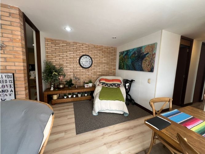 Apartamento de 3 alcobas en venta en Loma Del Chocho, Envigado, 129 m² · foto 4 de 16