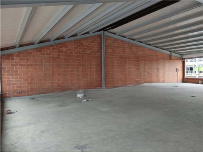 Bodega en arriendo en La América, Medellín, 290 m² · foto 10 de 16