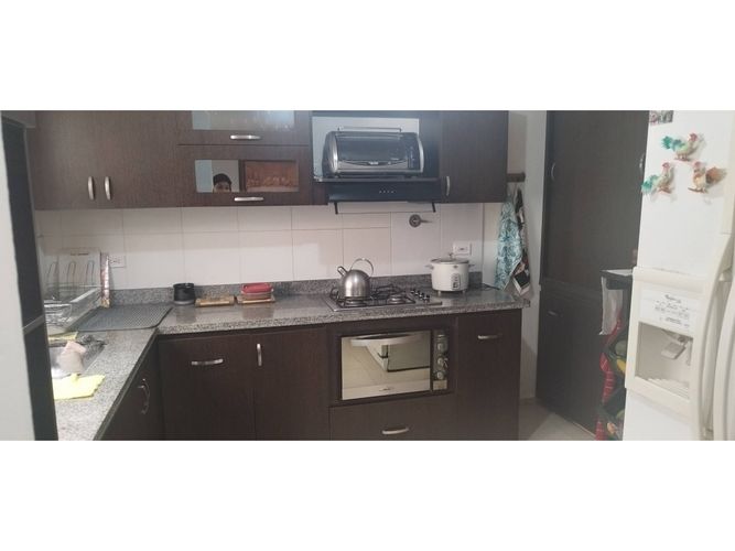 Casa de 3 alcobas en venta en La Ceja, 220 m² · foto 10 de 11