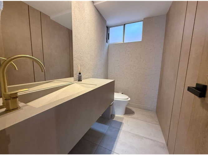 Apartamento en venta en El Tesoro, Medellín · foto 16 de 17