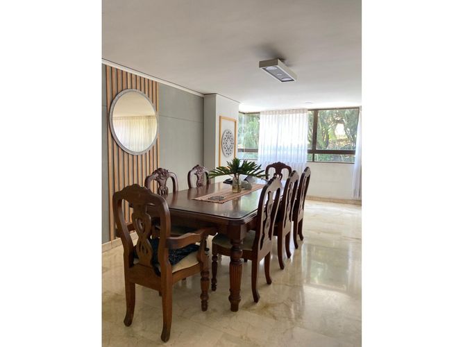 Apartamento de 4 alcobas en arriendo en Los Balsos, Medellín, 200 m² · foto 10 de 24