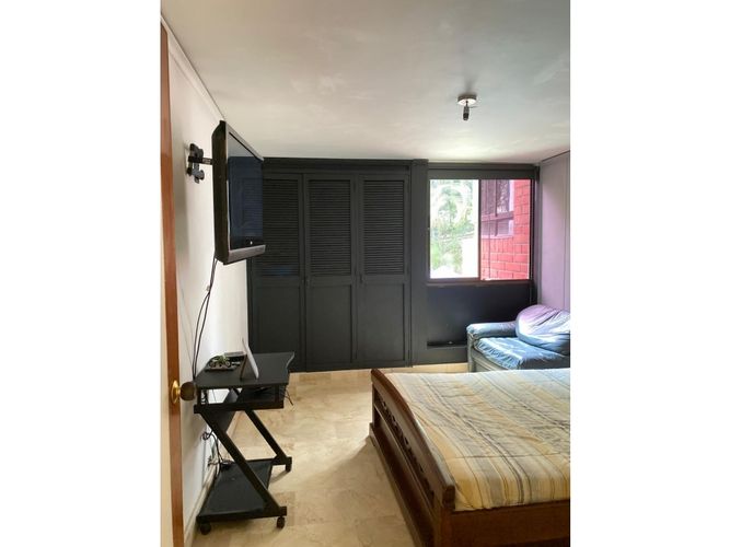 Apartamento de 4 alcobas en arriendo en Los Balsos, Medellín, 200 m² · foto 16 de 24