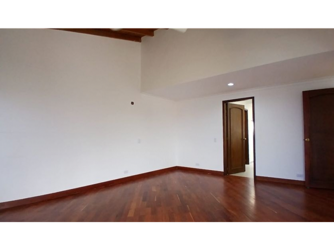 Apartamento en venta en El Tesoro, Medellín · foto 14 de 20