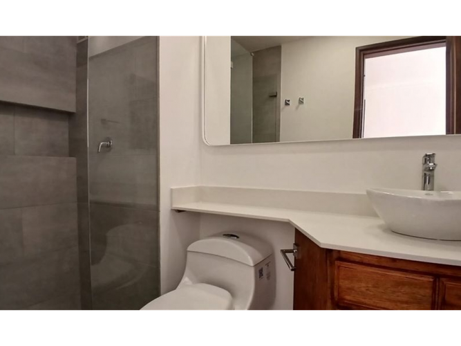 Apartamento en venta en El Tesoro, Medellín · foto 16 de 20