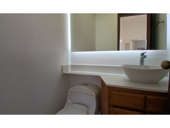 Apartamento en venta en El Tesoro, Medellín · foto 19 de 20