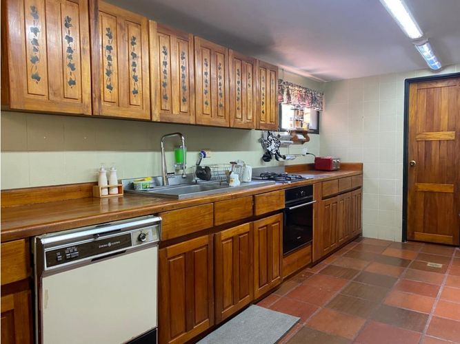 Casa de 4 alcobas en venta en Pantanillo, El Retiro, 440 m² · foto 9 de 19