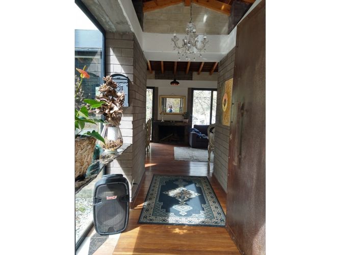 Casa de 3 alcobas en venta en Loma Del Escobero, Envigado, 230 m² · foto 20 de 24