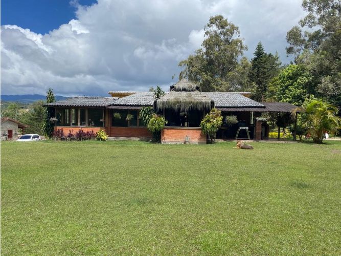 Casa de 4 alcobas en venta en Pantanillo, El Retiro, 440 m² · foto 12 de 19