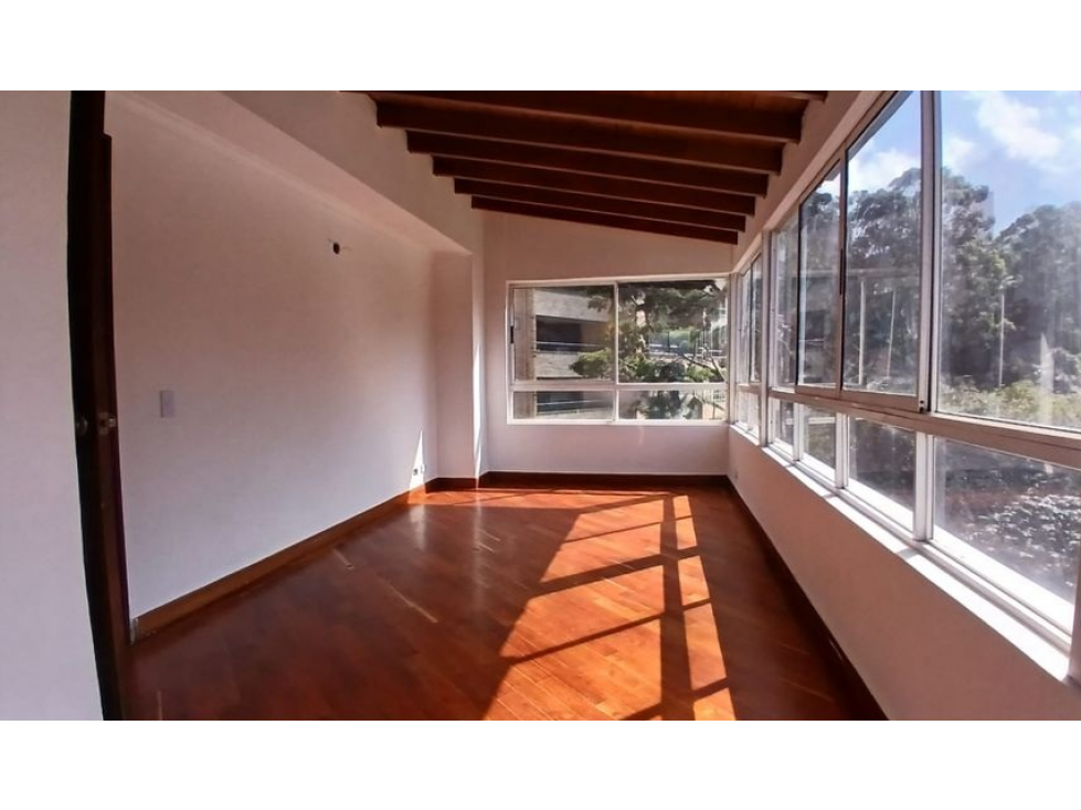 Apartamento en arriendo en El Tesoro, Medellín · foto 4 de 20