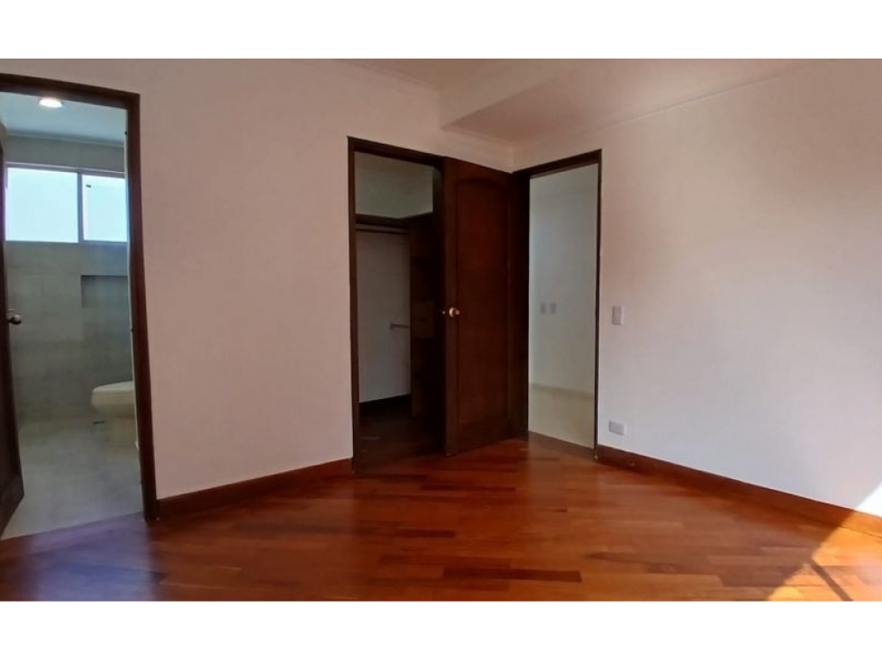 Apartamento en arriendo en El Tesoro, Medellín · foto 17 de 20