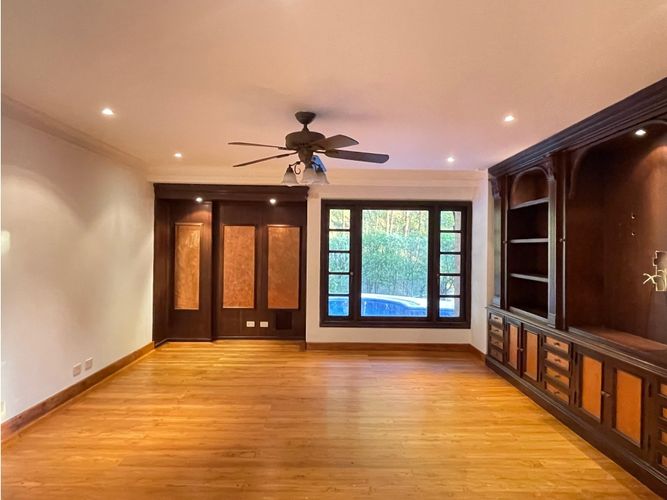 Apartamento de 5 alcobas en venta en La Calera, Medellín, 900 m² · foto 17 de 24