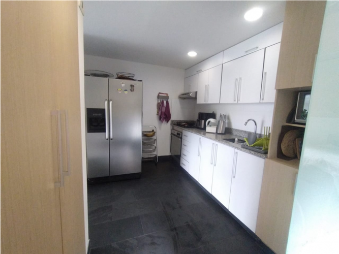 Apartamento de 3 alcobas en arriendo en Loma Benedictinos, Medellín, 114 m² · foto 6 de 19