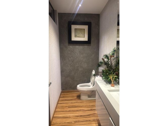 Casa de 3 alcobas en venta en Loma Del Escobero, Envigado · foto 6 de 18