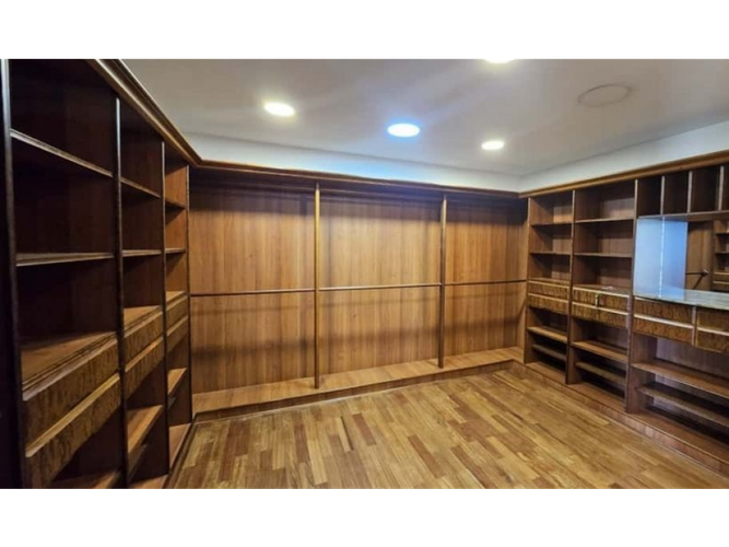 Apartamento de 3 alcobas en venta en Loma De Los Gonzalez, Medellín, 386 m² · foto 17 de 23