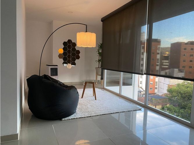 Apartamento de 4 alcobas en arriendo en El Velódromo, Medellín, 130 m² · foto 12 de 17