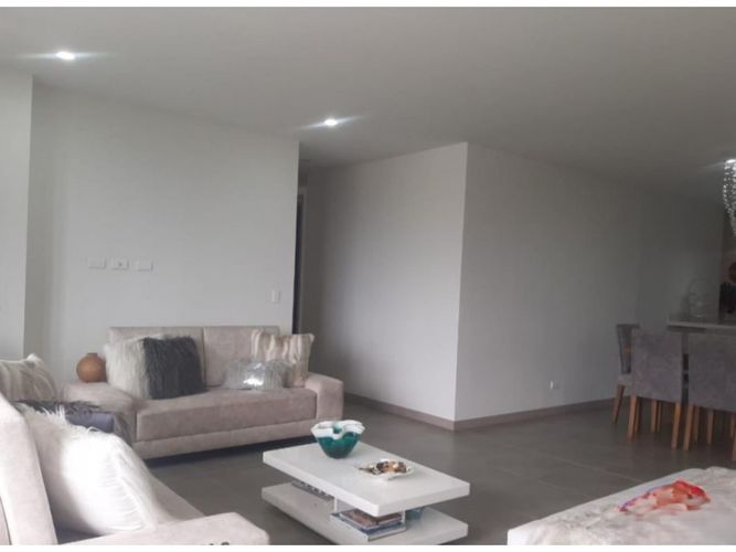 Apartamento en venta en Las Brujas, Envigado · foto 3 de 13