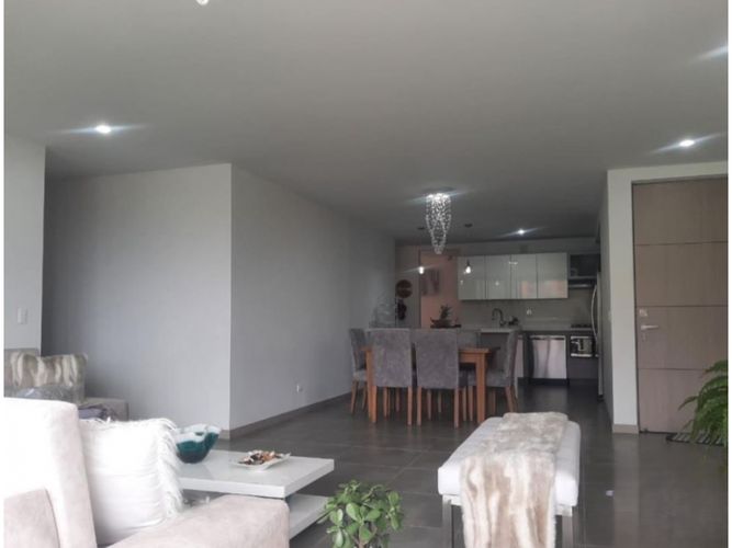 Apartamento en venta en Las Brujas, Envigado · foto 10 de 13