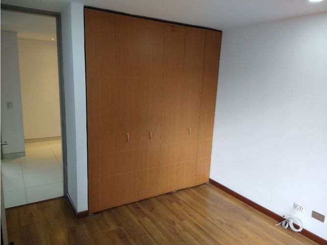 Apartamento de 3 alcobas en arriendo en Los Parra, Medellín, 150 m² · foto 8 de 21