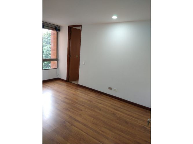 Apartamento de 3 alcobas en arriendo en Los Parra, Medellín, 150 m² · foto 11 de 21