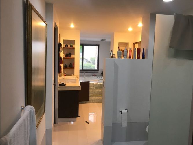 Apartamento en venta en El Campestre, Medellín · foto 10 de 14