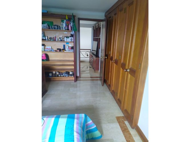 Apartamento de 4 alcobas en venta en Los Balsos, Medellín, 239 m² · foto 15 de 16