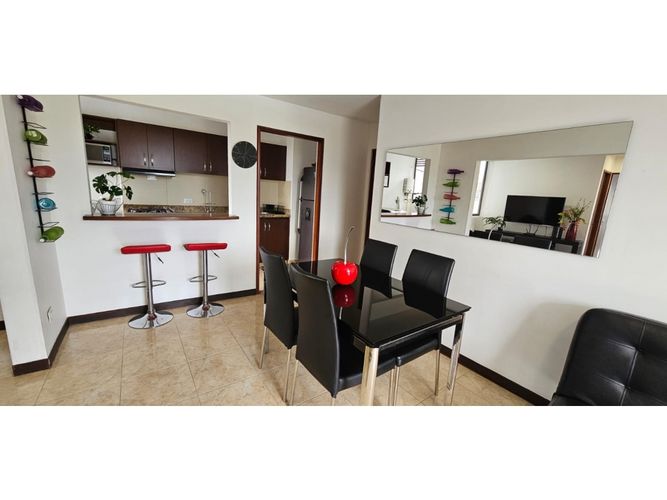 Apartamento de 3 alcobas en arriendo en Los Balsos, Medellín, 70 m² · foto 3 de 13