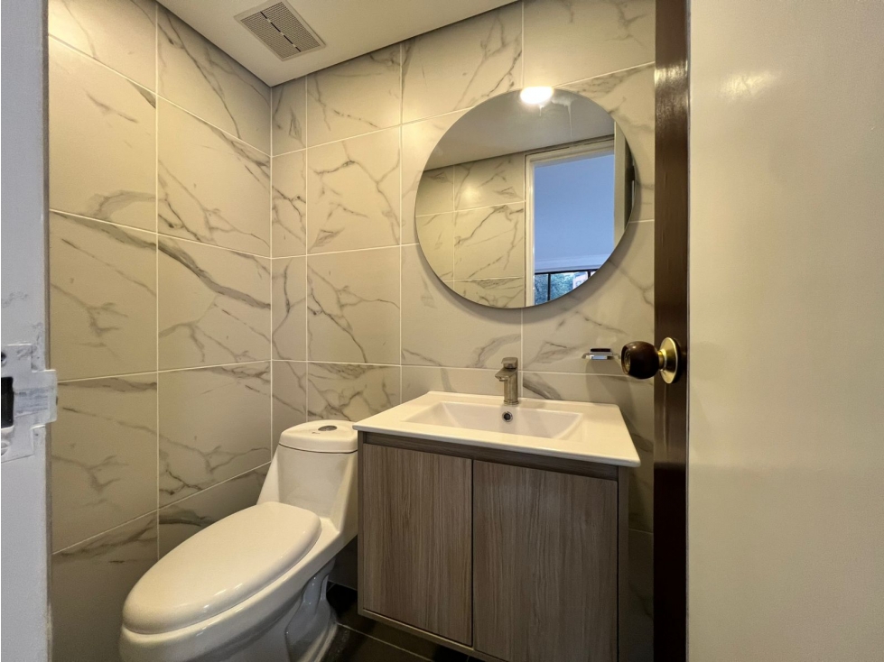Apartamento en arriendo en Las Lomas No.1, Medellín · foto 12 de 20